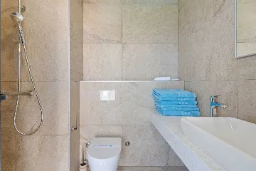 Omiš 4-Bedroom Villa for 8 with Heated Pool