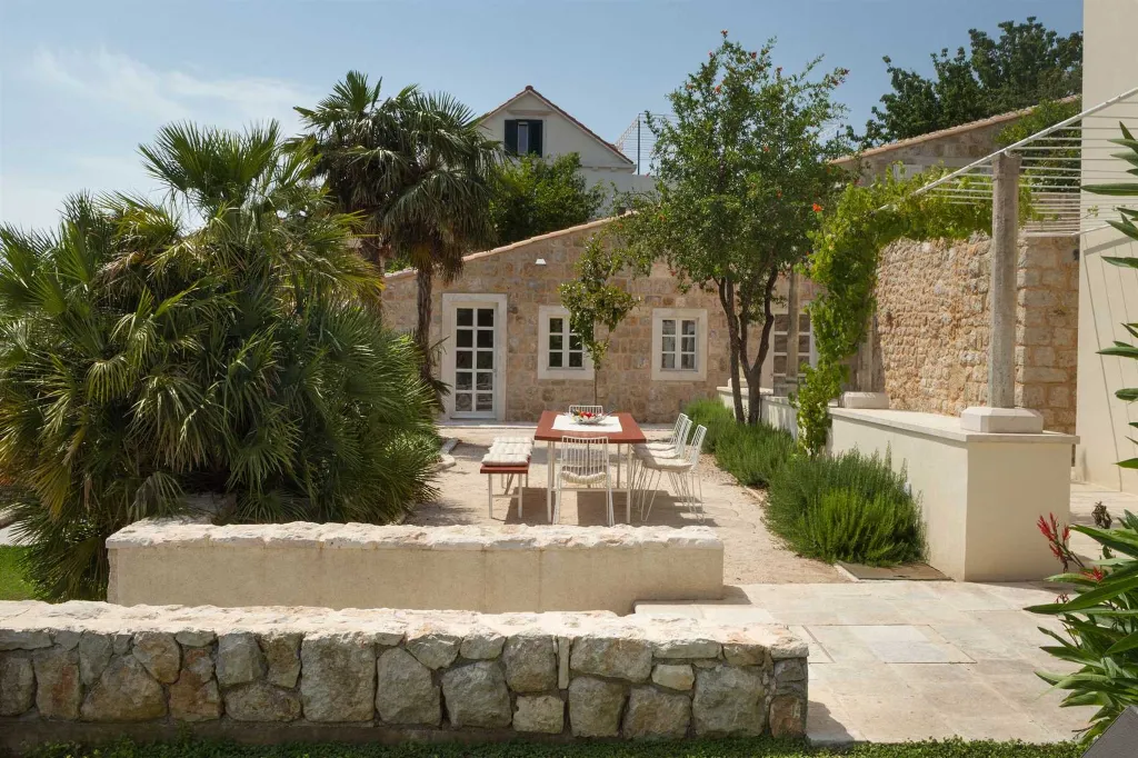 Dubrovnik 7-Bedroom Villa for Up to 16 Guests