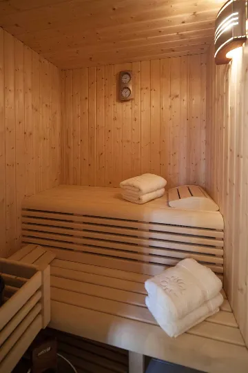 Dubrovnik 7-Bedroom Villa for Up to 16 Guests