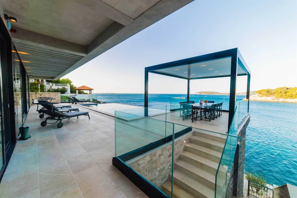 Stikovica Villa for 12 with Infinity Pool & Sea Access
