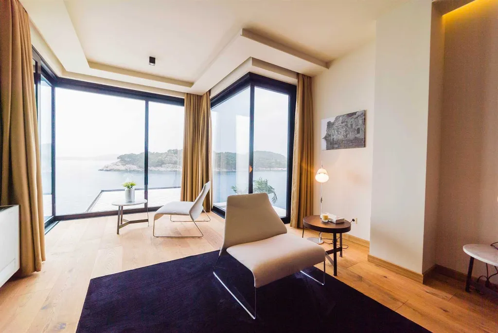 Stikovica Villa for 12 with Infinity Pool & Sea Access