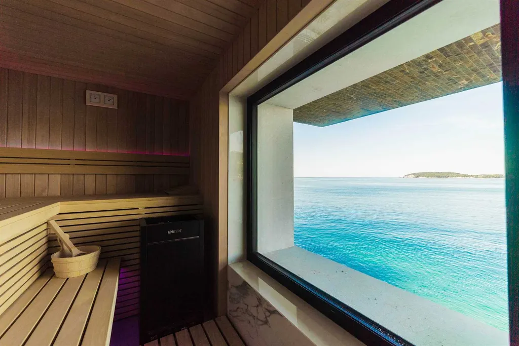 Stikovica Villa for 12 with Infinity Pool & Sea Access