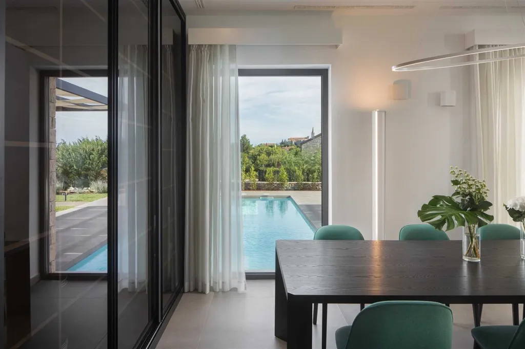 Bale Villa with Heated Indoor Pool for 8