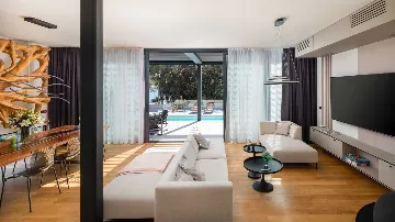 Villa in Petrčane for Up to 8 Guests