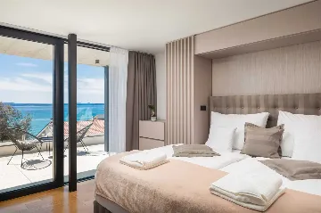 Villa in Petrčane for Up to 8 Guests