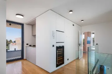 Villa in Petrčane for Up to 8 Guests