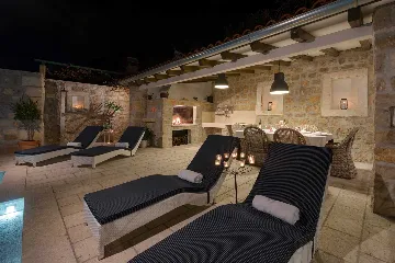 Stone Villa in Murvica, Brac Island for 6