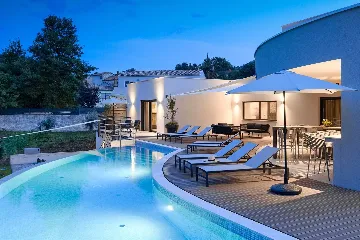 7-Bedroom Villa in Kršan, Croatia
