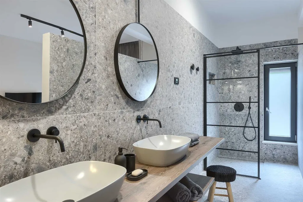 7-Bedroom Villa in Kršan, Croatia