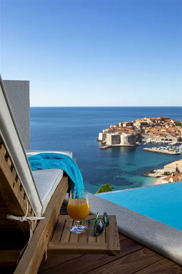 Dubrovnik Villa for 12 Guests with Pool & Spa