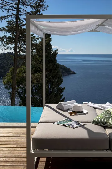 Dubrovnik Villa for 12 Guests with Pool & Spa