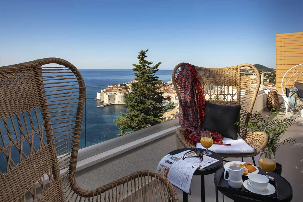 Dubrovnik Villa for 12 Guests with Pool & Spa