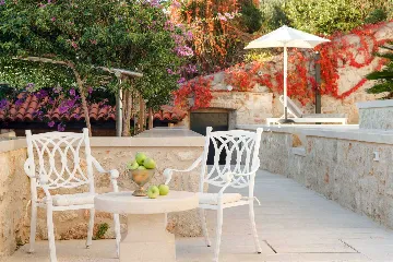 4-Bedroom Villa with Private Pool in Dubrovnik