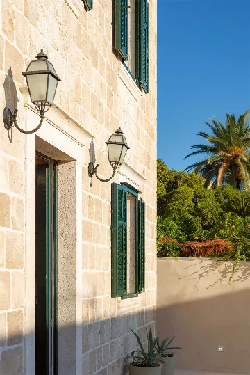 4-Bedroom Villa with Private Pool in Dubrovnik