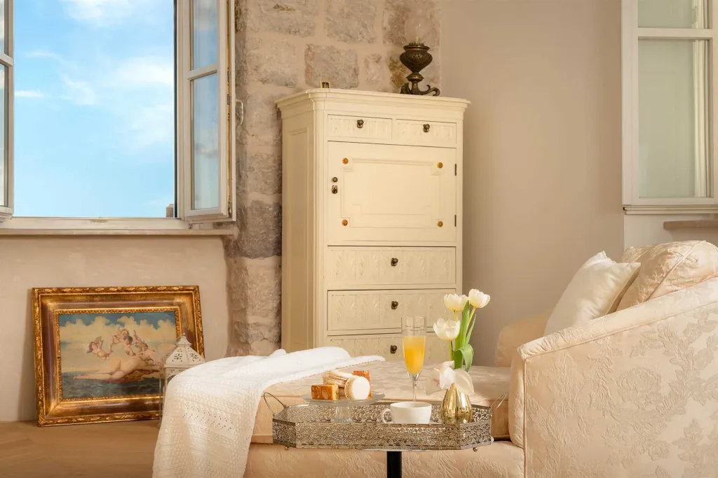 4-Bedroom Villa with Private Pool in Dubrovnik