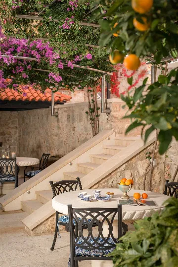 4-Bedroom Villa with Private Pool in Dubrovnik