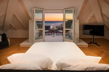 4-Bedroom Villa with Private Pool in Dubrovnik