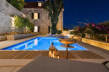 4-Bedroom Villa with Private Pool in Dubrovnik