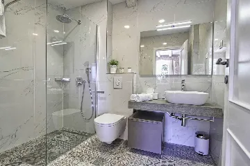 4-Bedroom Stone Villa with Jacuzzi in Cavtat