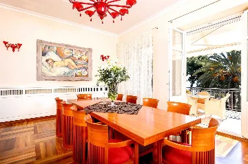 Villa with Jacuzzi Pool in Split for 10 Guests