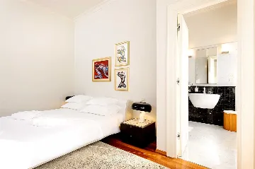 Villa with Jacuzzi Pool in Split for 10 Guests