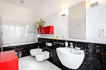 Villa with Jacuzzi Pool in Split for 10 Guests