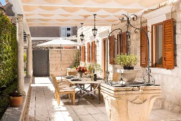 4-Bedroom Villa with Pool in Dubrovnik