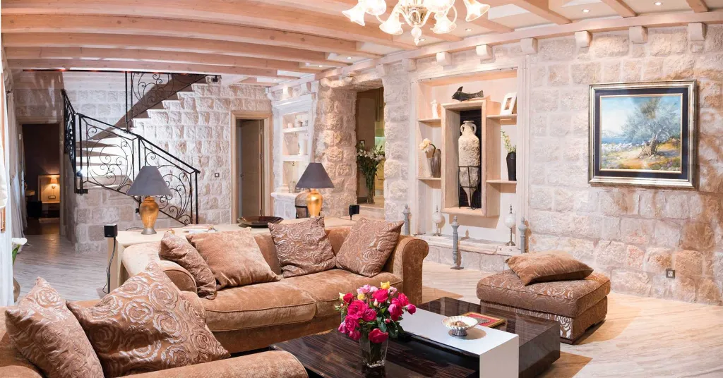 4-Bedroom Villa with Pool in Dubrovnik