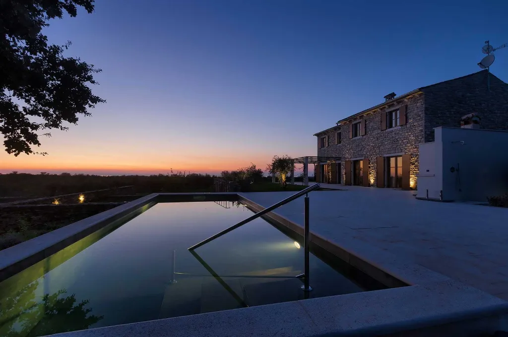 Villa in Finida for Up to 10 Guests