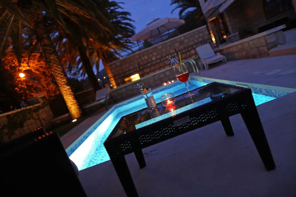 5-Bedroom Villa in Dubrovnik for Up to 9 Guests