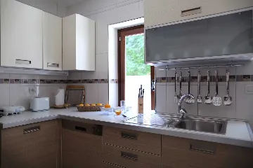 5-Bedroom Villa in Dubrovnik for Up to 9 Guests