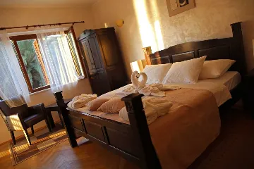 5-Bedroom Villa in Dubrovnik for Up to 9 Guests
