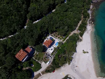 5-Bedroom Villa in Dubrovnik for Up to 9 Guests