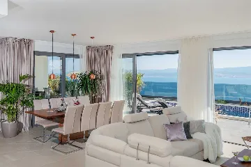 4-Bedroom Villa in Omis (Stanici) for Up to 10