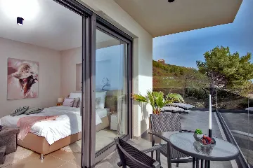 4-Bedroom Villa in Omis (Stanici) for Up to 10