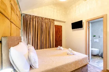 4-Bedroom Villa in Korčula for up to 8 Guests