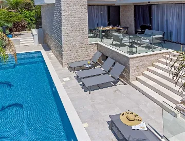 3-Bedroom Villa with Private Pool in Nečujam