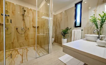 3-Bedroom Villa with Private Pool in Nečujam