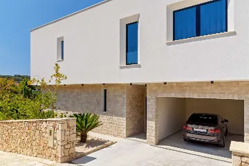 3-Bedroom Villa with Private Pool in Nečujam