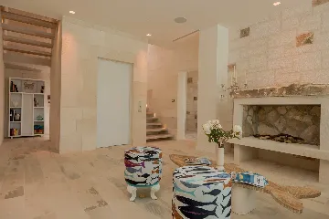 Seafront Villa for Up to 12 Guests in Selca