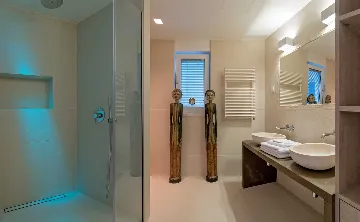 Seafront Villa for Up to 12 Guests in Selca