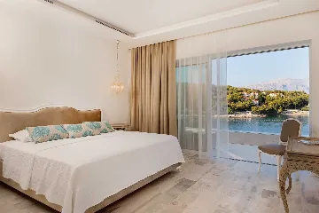 Seafront Villa for Up to 12 Guests in Selca