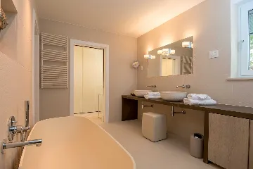 Seafront Villa for Up to 12 Guests in Selca