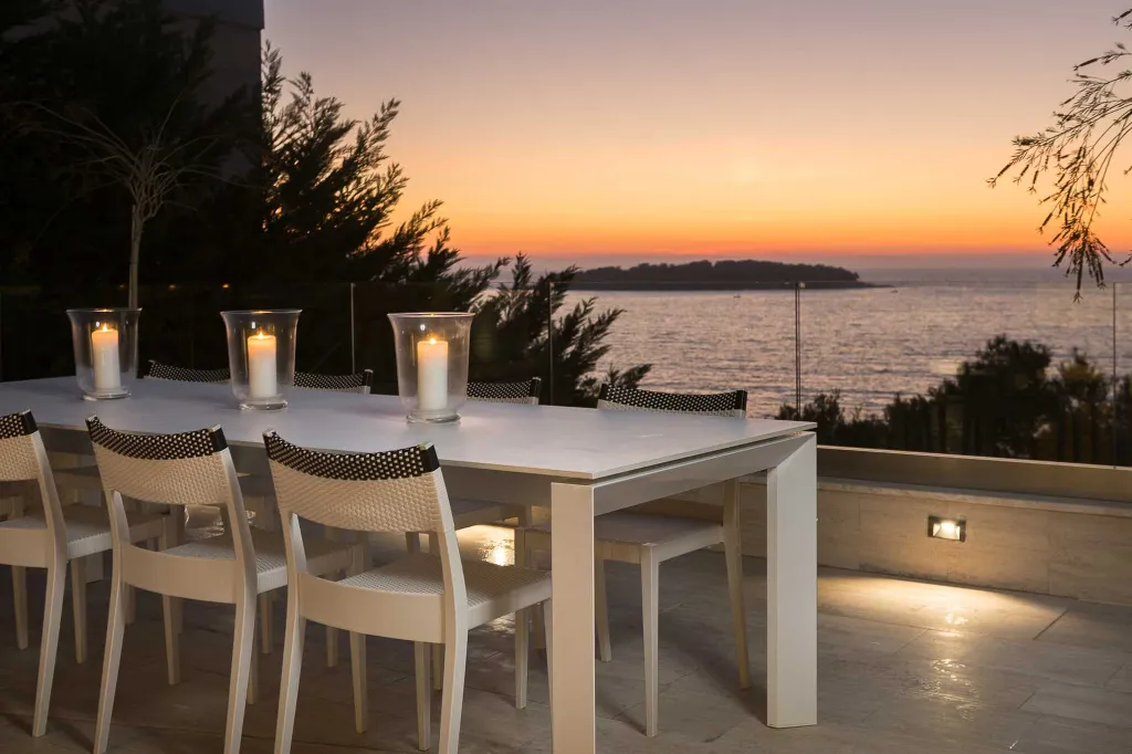 Villa in Primošten for 14 Guests with Heated Pool