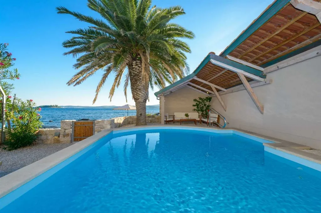 4-Bedroom Villa with Private Saltwater Pool in Orebić