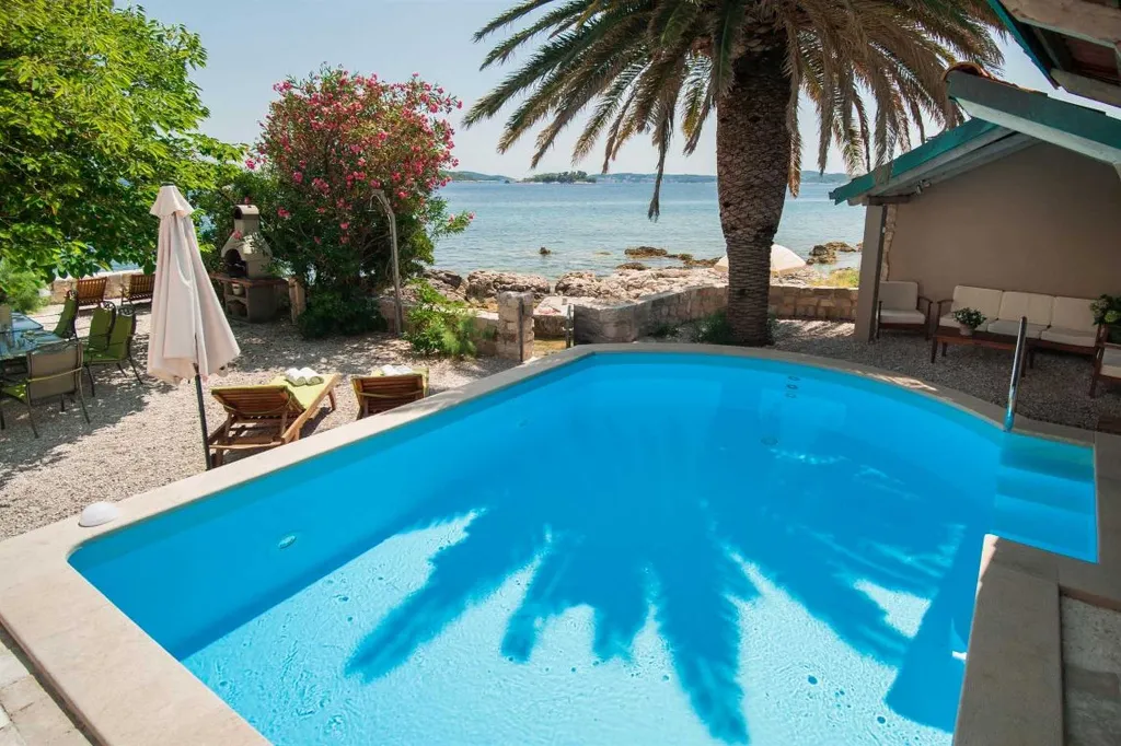 4-Bedroom Villa with Private Saltwater Pool in Orebić