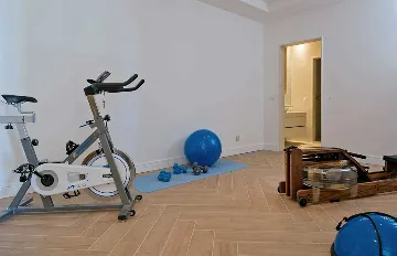 Seaside Villa in Selca with Private Heated Pool