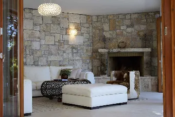 Villa with Private Beach & Hot Tub in Sumartin