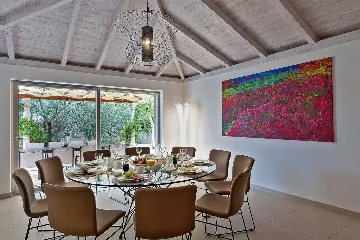 Selca Villa with Outdoor Pool and 7 En-Suite Rooms