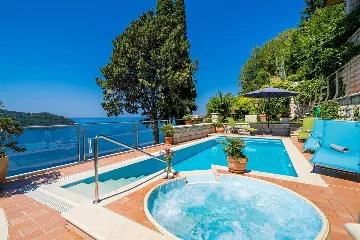 6-Bedroom Sea-View Villa in Dubrovnik